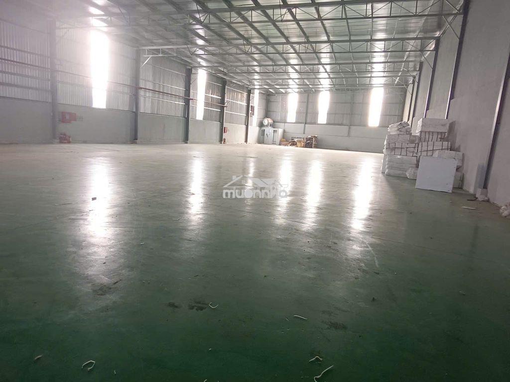 Cho thuê 1200m2 xưởng tân uyên ,gía : 65 triệu đường cont , khu s.xuất - 4