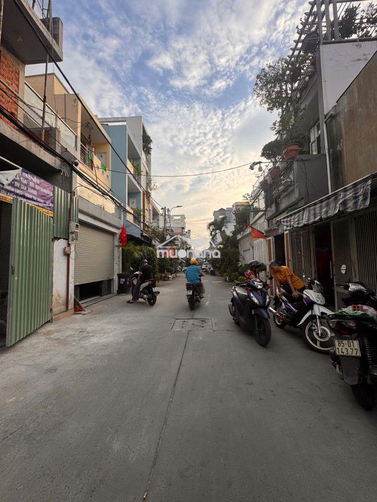 🏡Nhà đẹp 2 tỷ hơn còn bớt - 2 pn - sát bên tên lửa - giáp quận 6 - 3