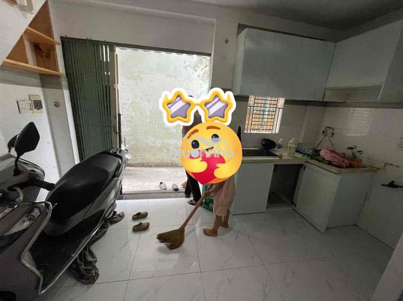 Nhỉnh 2 tỷ  nhà 2pn 3wc - gần mt nguyễn thái sơn, gần chợ gò vấp