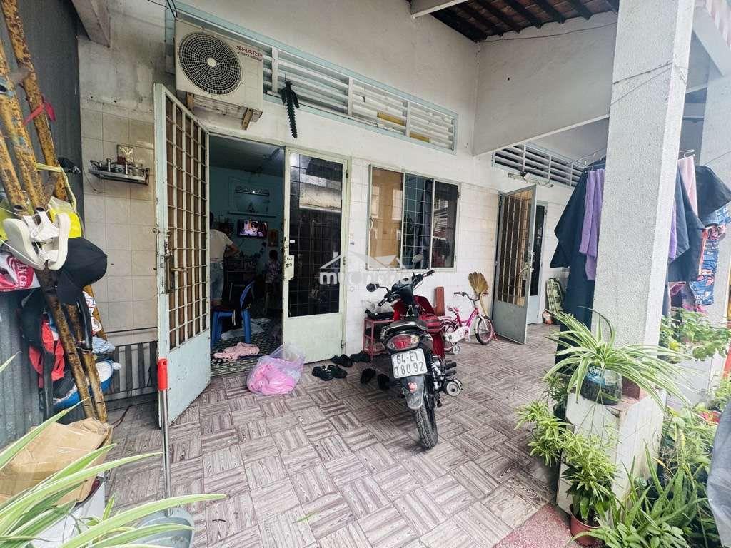 Bán nhà rẻ bùi quang là gò vấp dt:8 m×16.5 m -1 tầng chỉ 6.x.ty. - 2