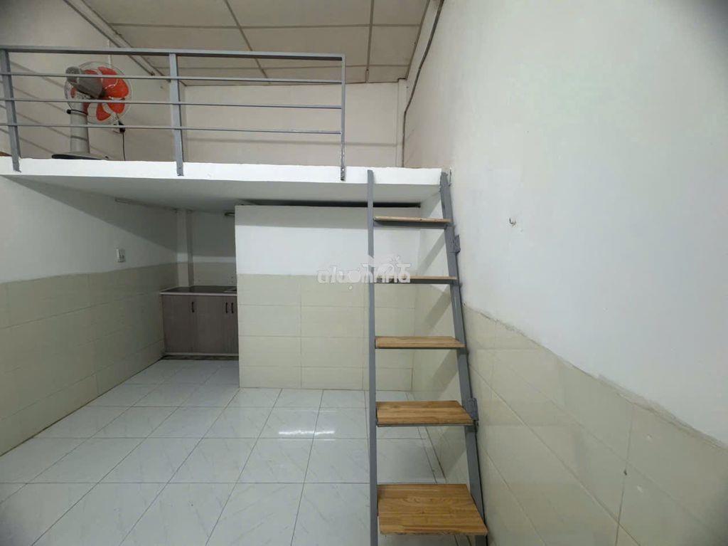 Phòng trọ gác cao, thoáng mát mã lò, giá chỉ từ 2.6 triệu/tháng - 4