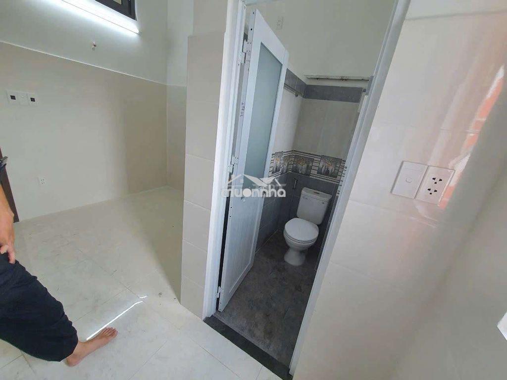 Phòng trọ yên tĩnh thoáng mát - Ảnh 4