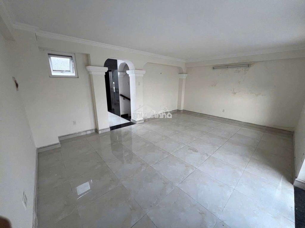 🏠Cho thuê nhà phố

ktm- dv biconsi bạch đằng phú cường . đt : 427m2 - 2