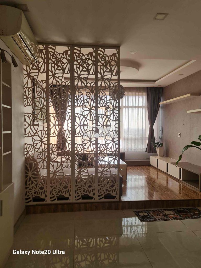 Bán cc phú hoàng anh căn góc tầng 19 129 m2