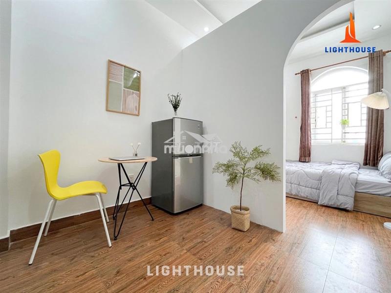 1pn tách bếp ngay mặt tiền cộng hoà full nt gần sbay, khu k300 tiện lợ