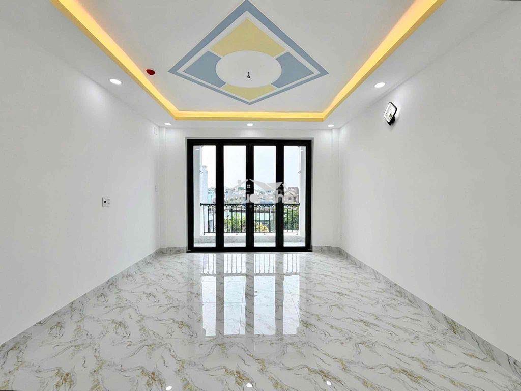 Nhà bán có thang máy một trục dương quảng hàm, p.5, gv - 4.2m x 16m - 4