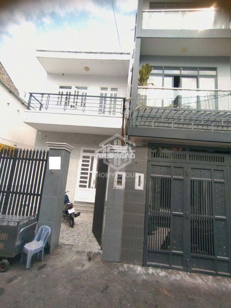 1 trệt 1 lầu 3pn ngay sát ngã tư thủ đức đối diện spkt giá chỉ 15tr/th