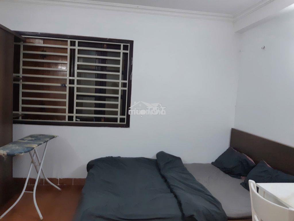 Cho thuê phòng trọ ngay cầu lê văn sỹ quận 3 - 4