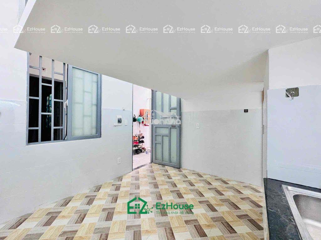 Phòng trọ giá rẻ_sẵn máy lạnh tủ đồ_ngay ngã tư bốn xã thuận ra vhu - 4