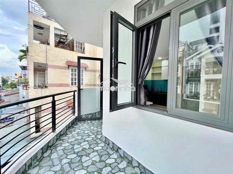 Thang máy ban công cực chill 40m2 ngay khu phan xích long