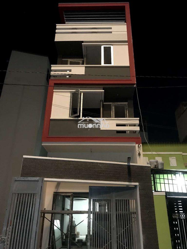 Bán nhà xây mới trên đất thổ cư
