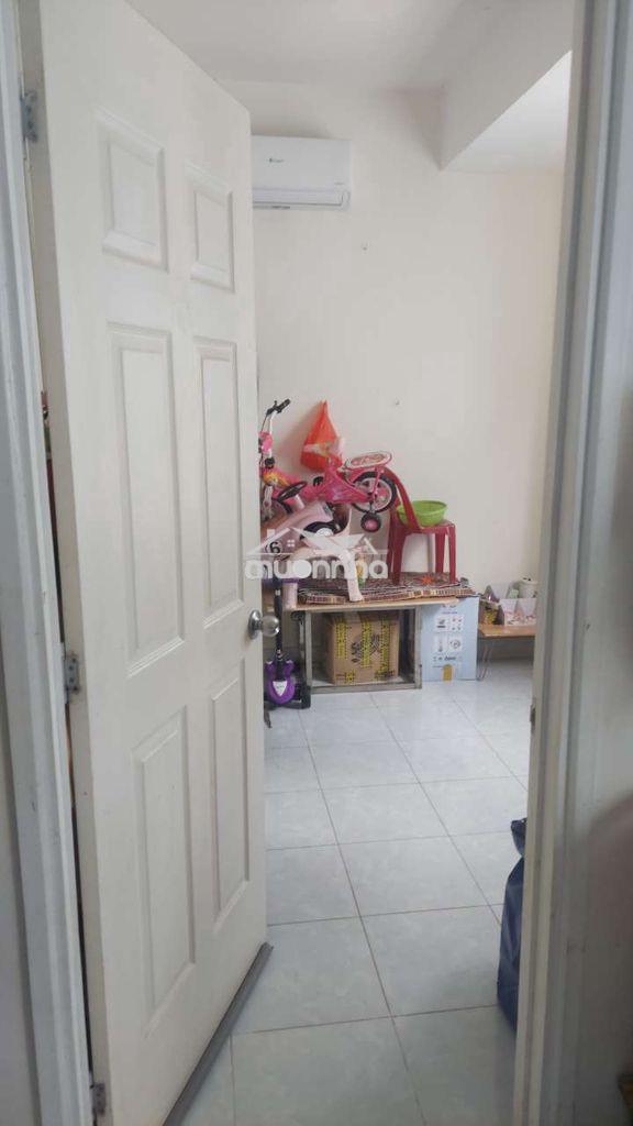 Cần nữ ở ghép - 2