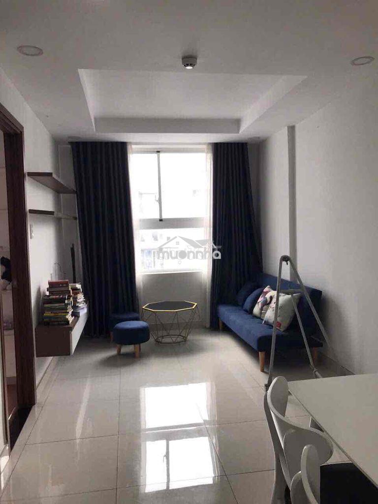 Cho thuê căn 2pn + 2wc có nội thất chung cư samsora riverside .