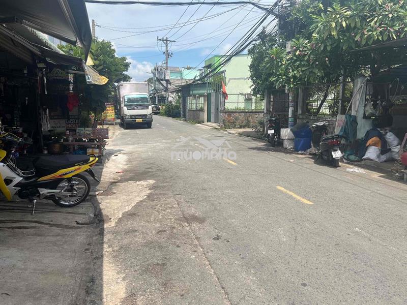 Phòng cần cho thuê mặt tiền đường 02 trung chánh
