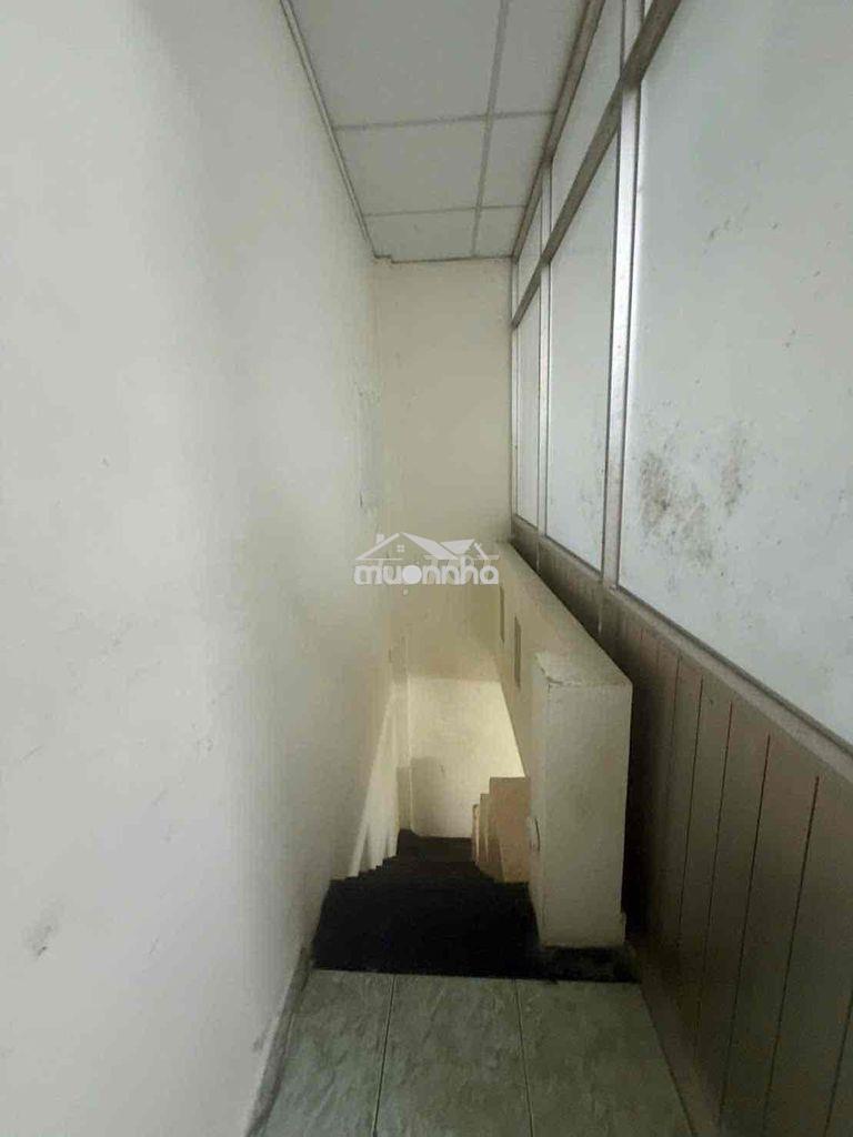 Nhà shr cách hxh 30m , tân kiểng ,q7 - 4