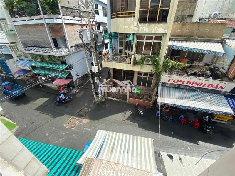 Cho thuê trọ ban cong lê văn sỹ q3