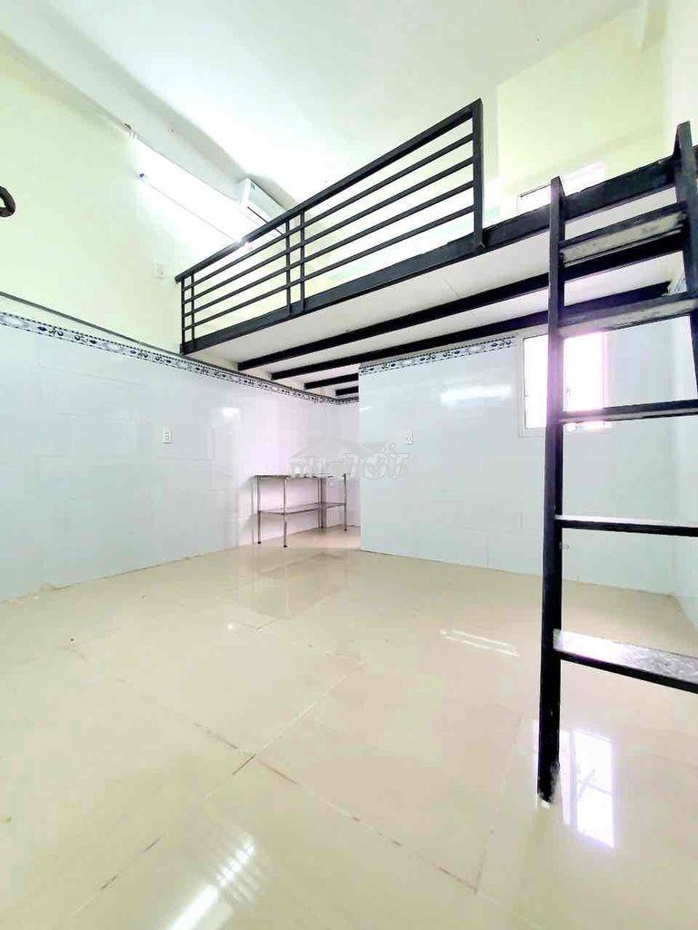 Phòng trọ gác 2m - gần ngã tư bảy hiền- tân bình - q3