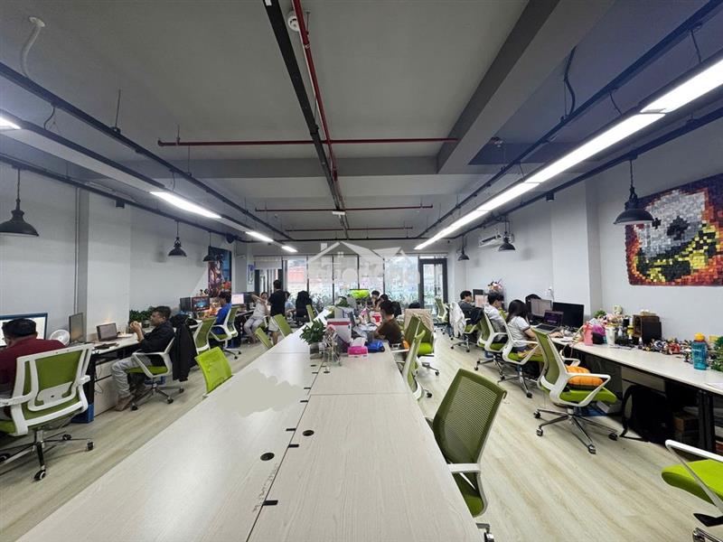 Cho thuê vp đối diện chùa vĩnh nghiêm, quận 3 diện tích 80m2
