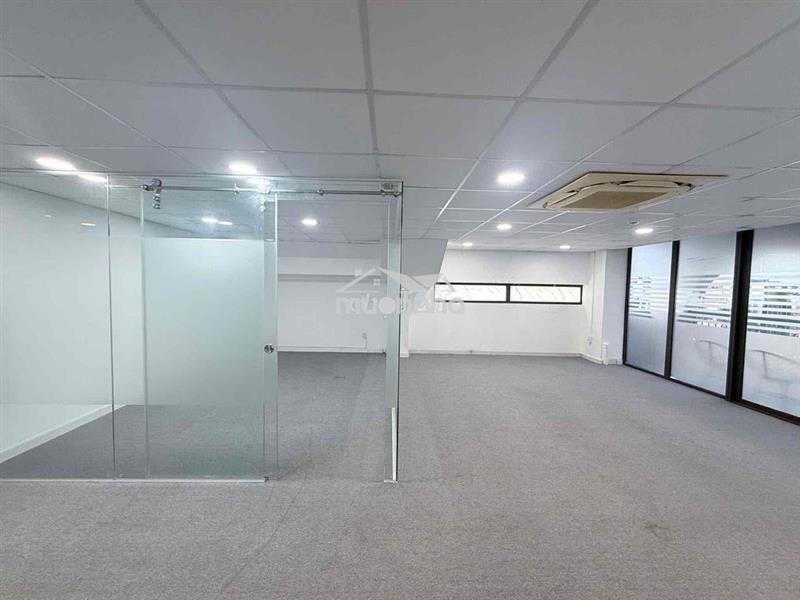 HỒNG LĨNH Q10 - TẦNG 5 - 60M2 - NGĂN SẴN PHÒNG