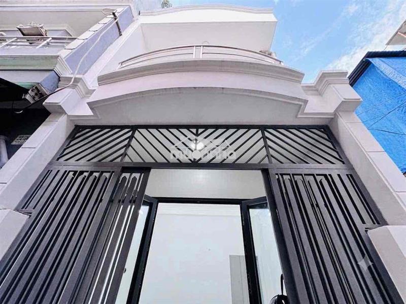Q1 cách mặt tiền hoàng sa 1 căn - căn góc nhà 2 tầng đúc - 30m2 - 2pn