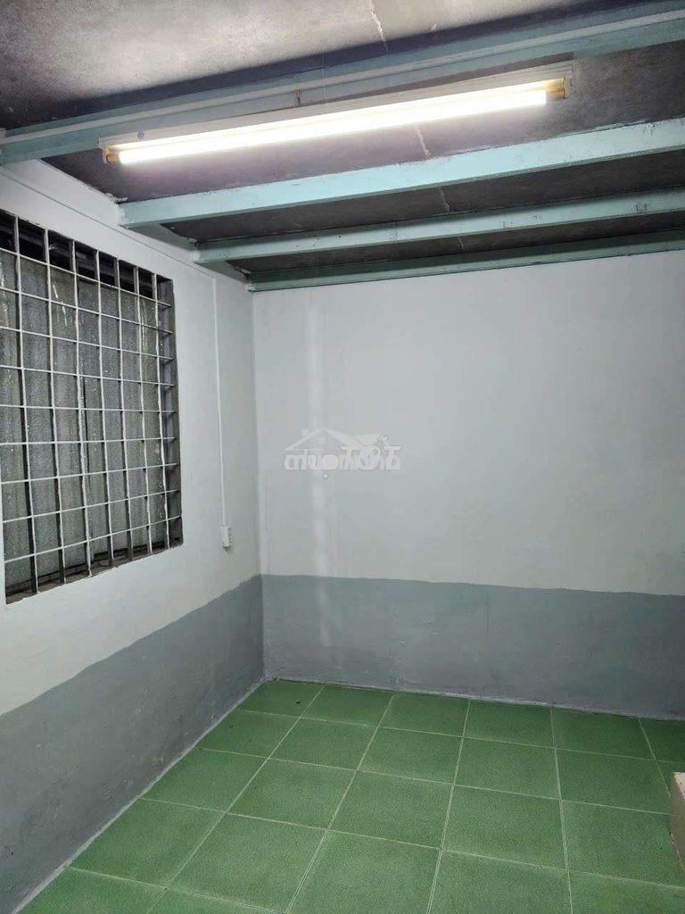 Cho thuê nhà nhỏ có gác suốt riêng biệt - 2