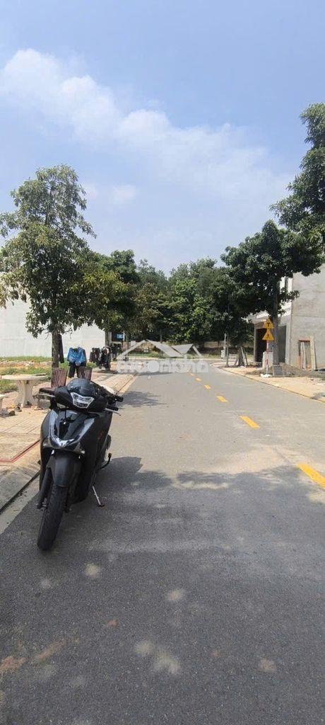 Bán nhà 1t1l cách kcn vsip 3 chỉ vài phút – shr – giá chỉ 2,2 tỷ - 2