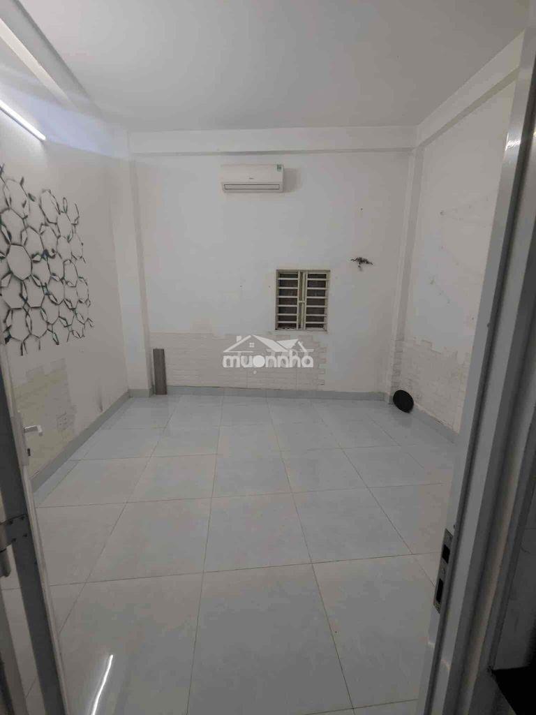 Cho thuê nhà nguyên căn 2pn, 1 trệt 2 lầu, khu dân cư an ninh - Ảnh 4