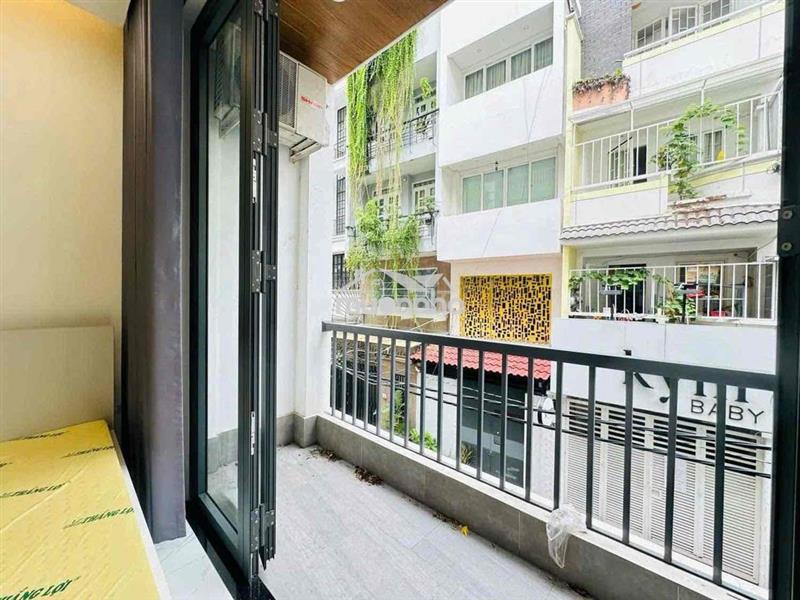 Giảm 500k/th chdv studio ban công full nội thất máy giặt riêng q3