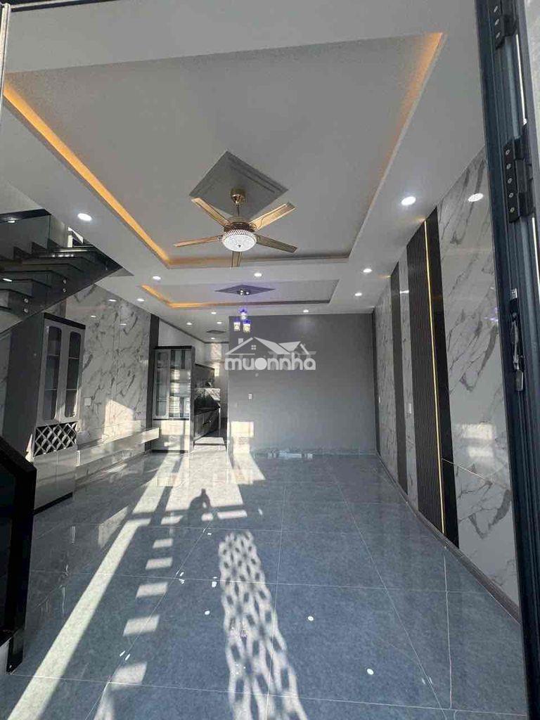 Bán nhà 1 trệt 1 lầu , sổ hoàn công dtsd 150m2 , ngay chợ tân vạn - 4