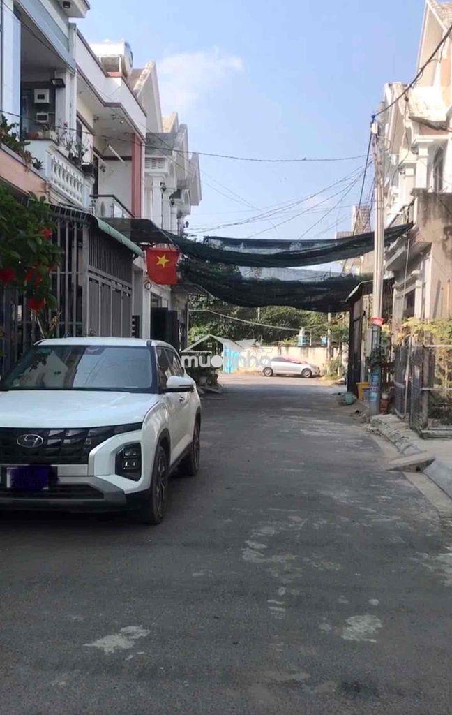 Bán nhà 1 trệt 2 lầu phường bửu hoà - chỉ 3 tỷ 500