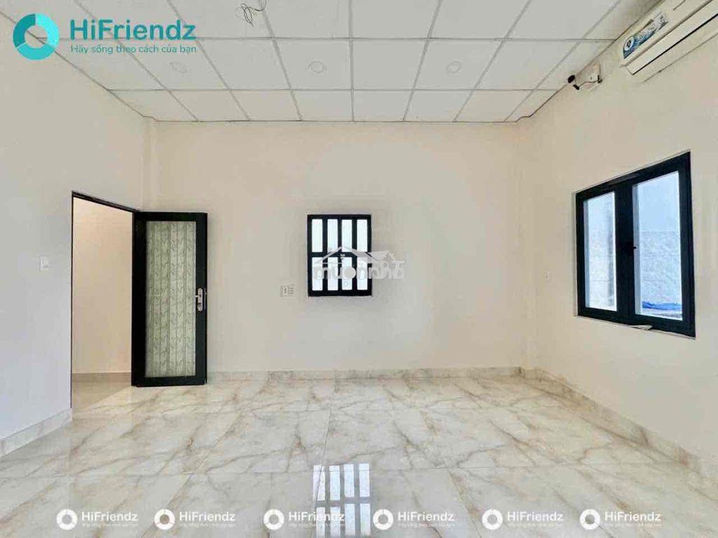 Căn hộ dịch vụ ban công 1pn tách bếp ngay trung tâm trường thọ - 2