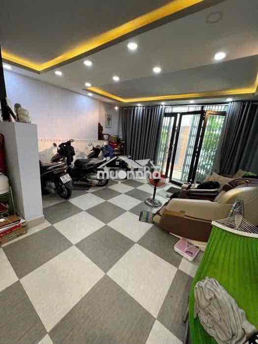 3 phòng ngủ - máy lạnh đầy đủ - nhà trống ở liền - ngay chợ an nhơn - 3