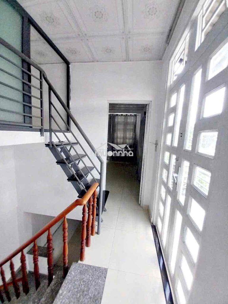 Nhà góc 2 mặt tiền hẻm lê văn khương - 3