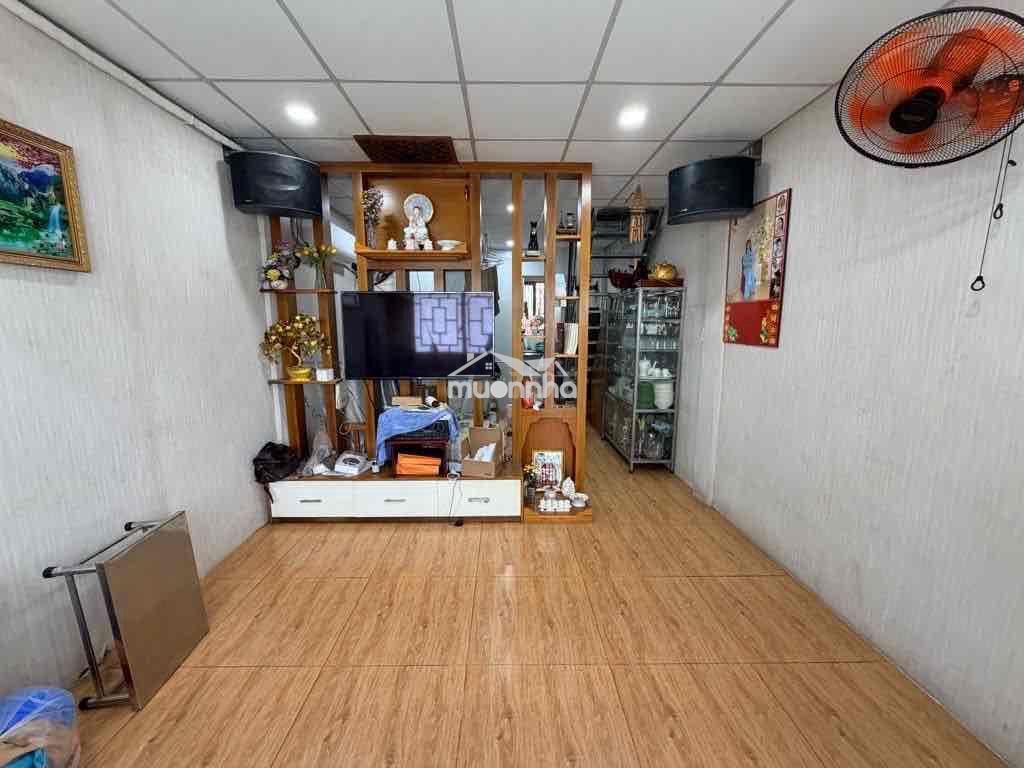 Nhỉnh 2,5 tỷ  - chung cư lý thường kiệt - 3.6x12.2m 3pn  - chung cư tầ - 2