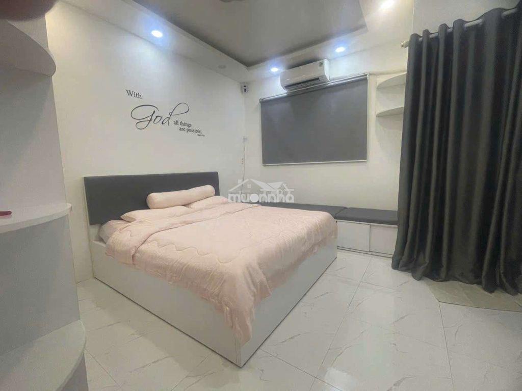 🏠🏠 Cho thuê nhà đẹp hẻm ba gác đường vĩnh viễn, q10
- dt : - 3