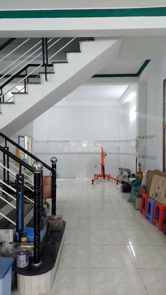 Cho thuê gấp ( hẻm 6m ) mã lò, dt 5mx14m, 1 lầu, 3 pn, giá 8 triệu/th - 3