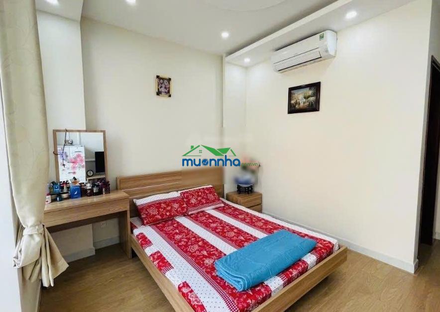 Bán gấp nhà hẻm xe hơi 575 cách mạng tháng tám, q.10. dt 3,8x16m, 3 tầng, giá chỉ 8,7 tỷ