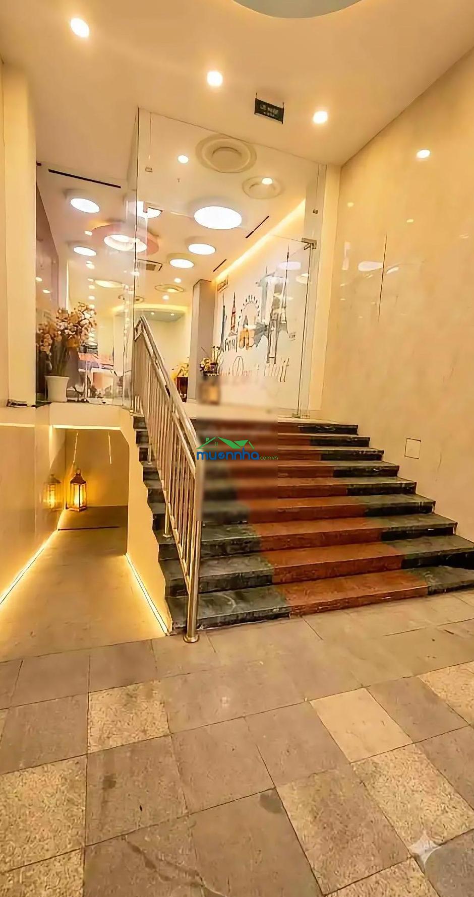 Tòa nhà 20 phòng có hầm dòng tiền khủng quận 7 sổ nở hậu đại cát