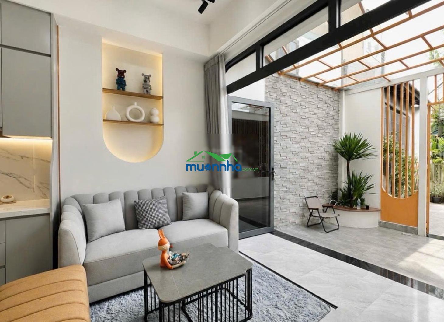 Nhà đẹp ở ngay, xvnt hàng xanh, 35m2-2 tầng btct có sân đậu xe, nở hậu 4.4m, bình thạnh chỉ 4.98 tỷ - 2