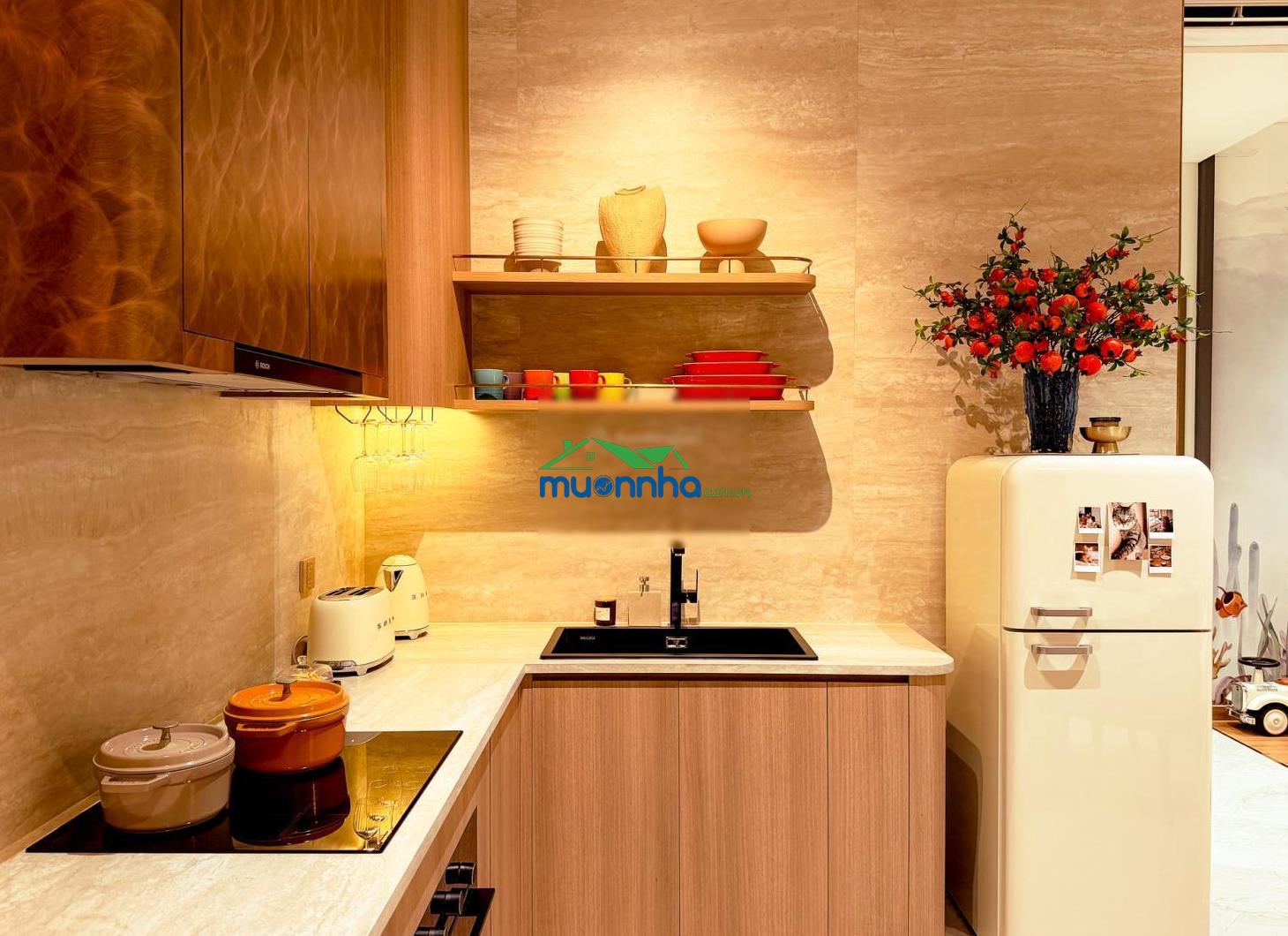 Bán studio 35m2 monrei sài gòn view bể bơi. giá 1.950 tỷ htls 0% 18t - 3