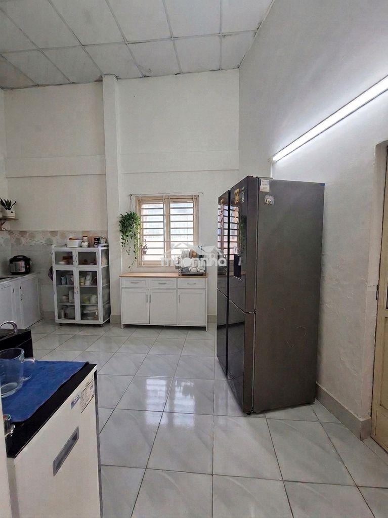 Cần bán nhà tám danh quận 8, sổ riêng, 93m2 nhỉnh nhẹ 5 tỷ - 3