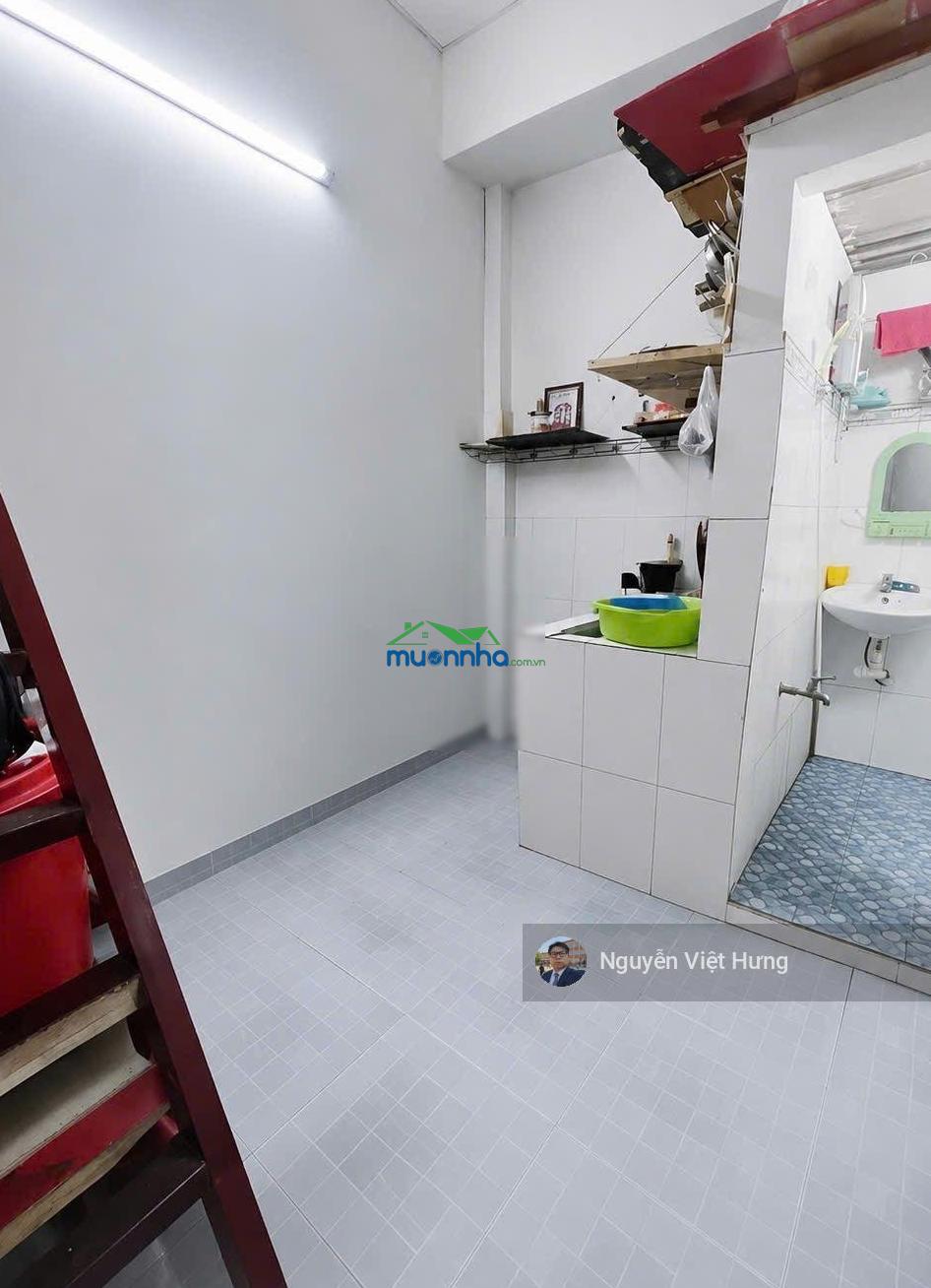 Bán gấp nhà huỳnh tấn phát, nhà bè 50m2, không quy hoạch, sổ hồng riêng, chỉ nhỉnh 3 tỷ - 2