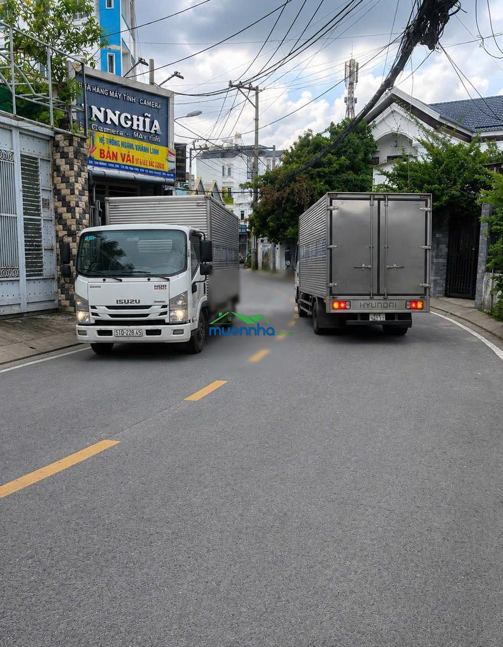 Đường nhựa 9m. nhà 24m2 thổ cư đường tth14 gần bệnh viện q12. có 2pn, ban công. giá 1,13 tỷ có bớt - 2