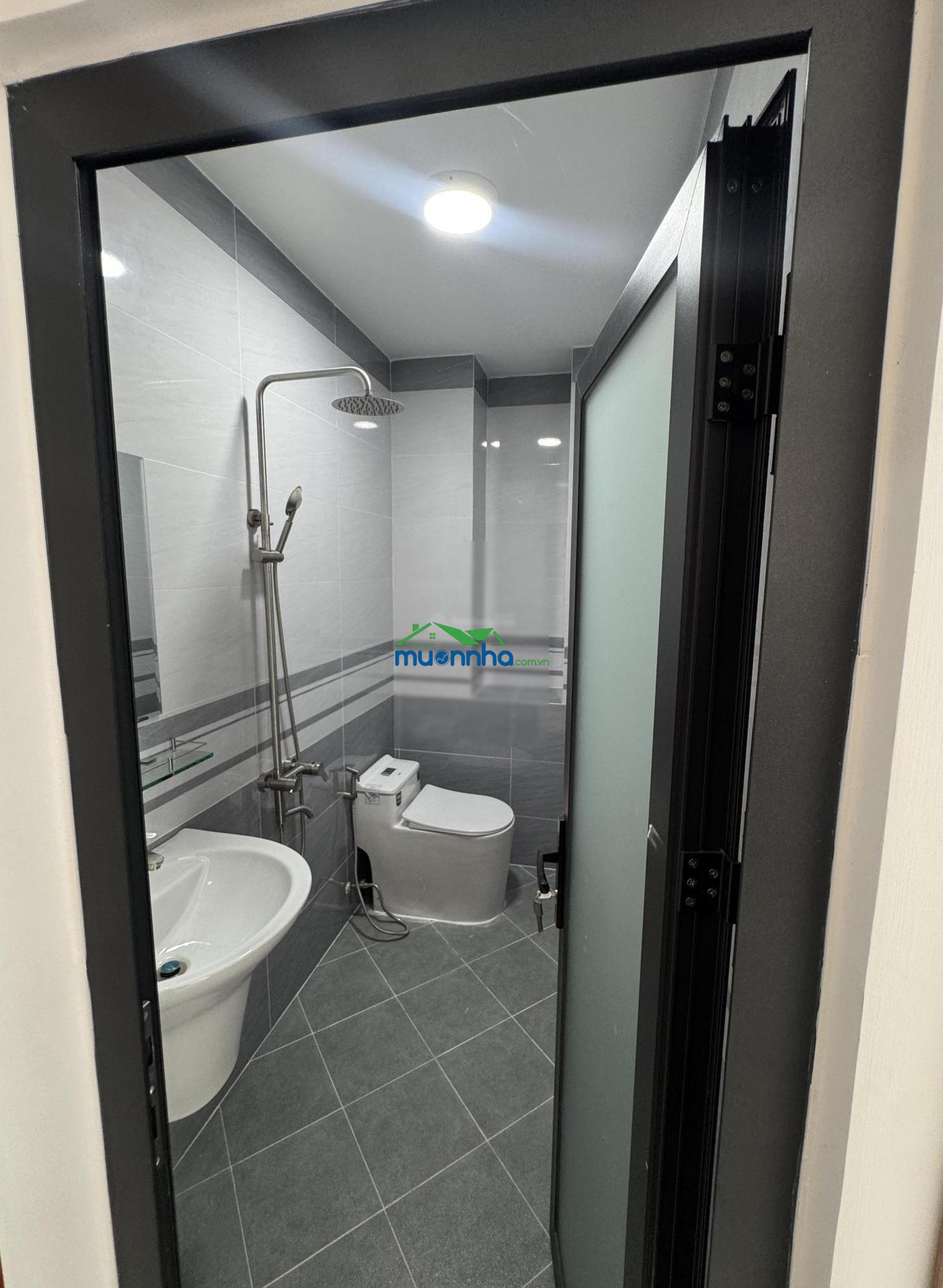 Siêu phẩm 5 tầng-70m2-ngay hương lộ 2 - sổ đẹp vuông vức hoàn công đủ - khu dân cư an ninh yên tĩnh - 2