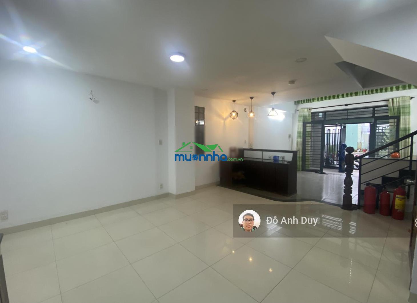 Nhà cạnh sân bay, 5 tầng ô tô ngủ trong nhà, chỉ 6 tỷ - 4