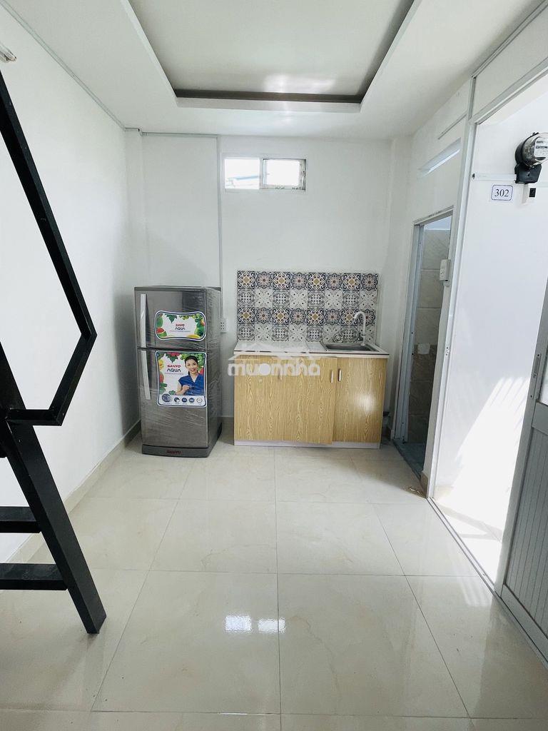 Chdv 15m2 phùng văn cung, phú nhuận + gác, cửa sổ, nội thất - 2