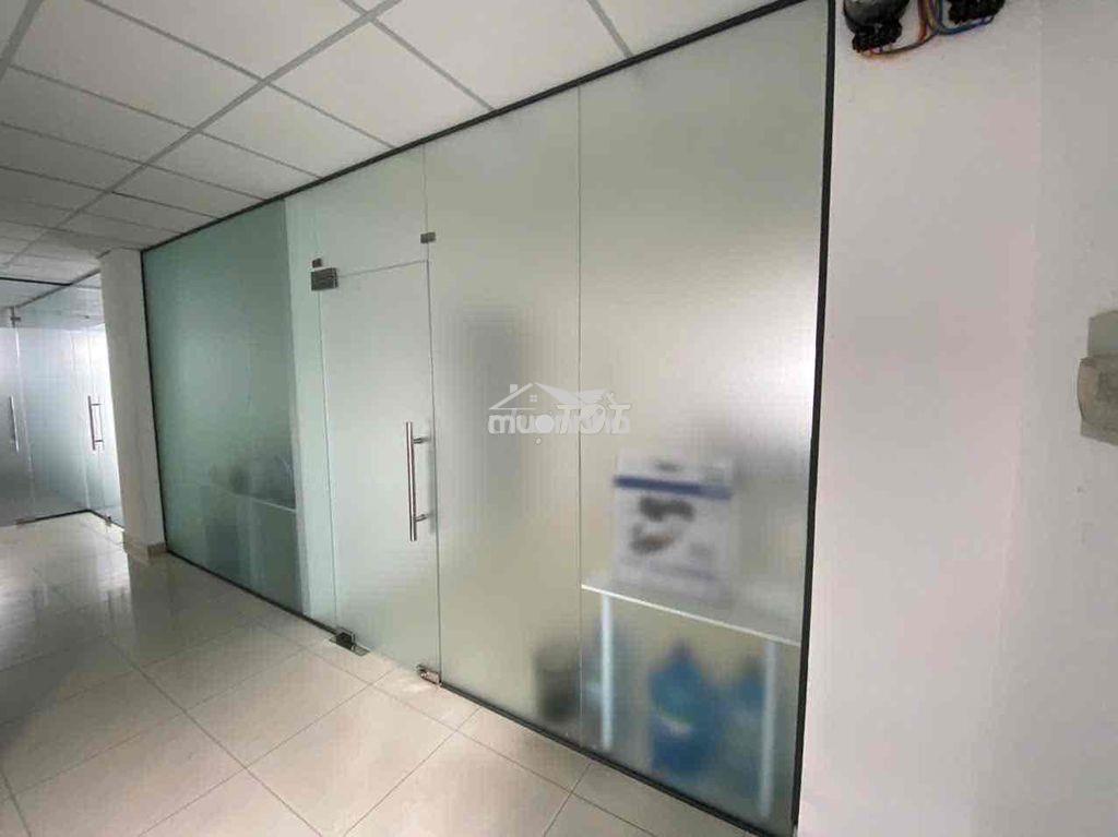 Cho thuê vp d5 bình thạnh, 80m2 fitout sẵn, có sân đậu xe hơi - 4