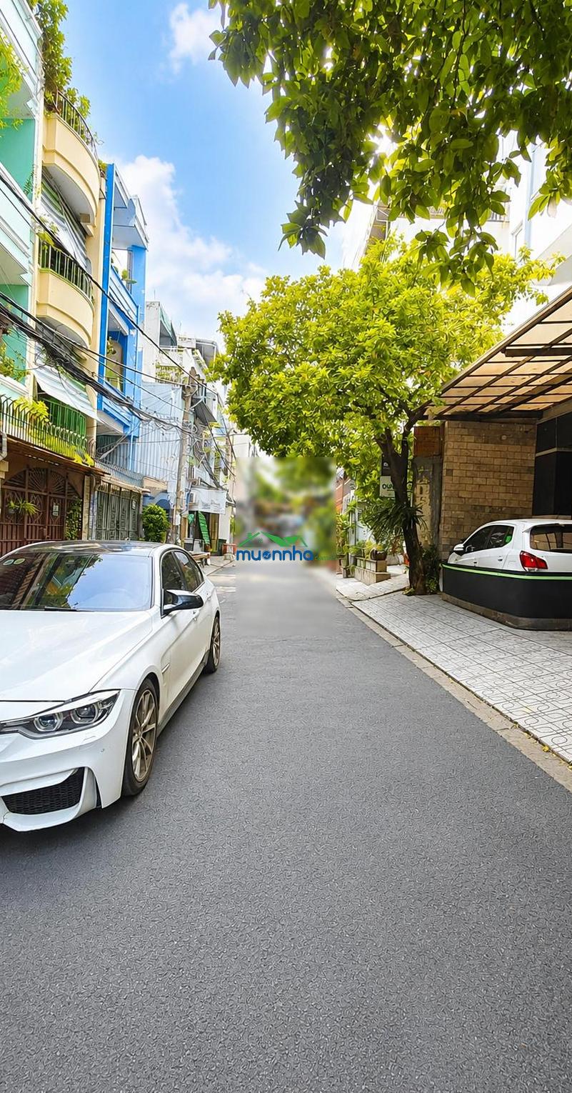 Kế đại học lớn d2 nguyễn gia trí p25 bình thạnh 4x17m hẻm 6m có sẵn hđ thuê 25 triệu giá 10 tỷ