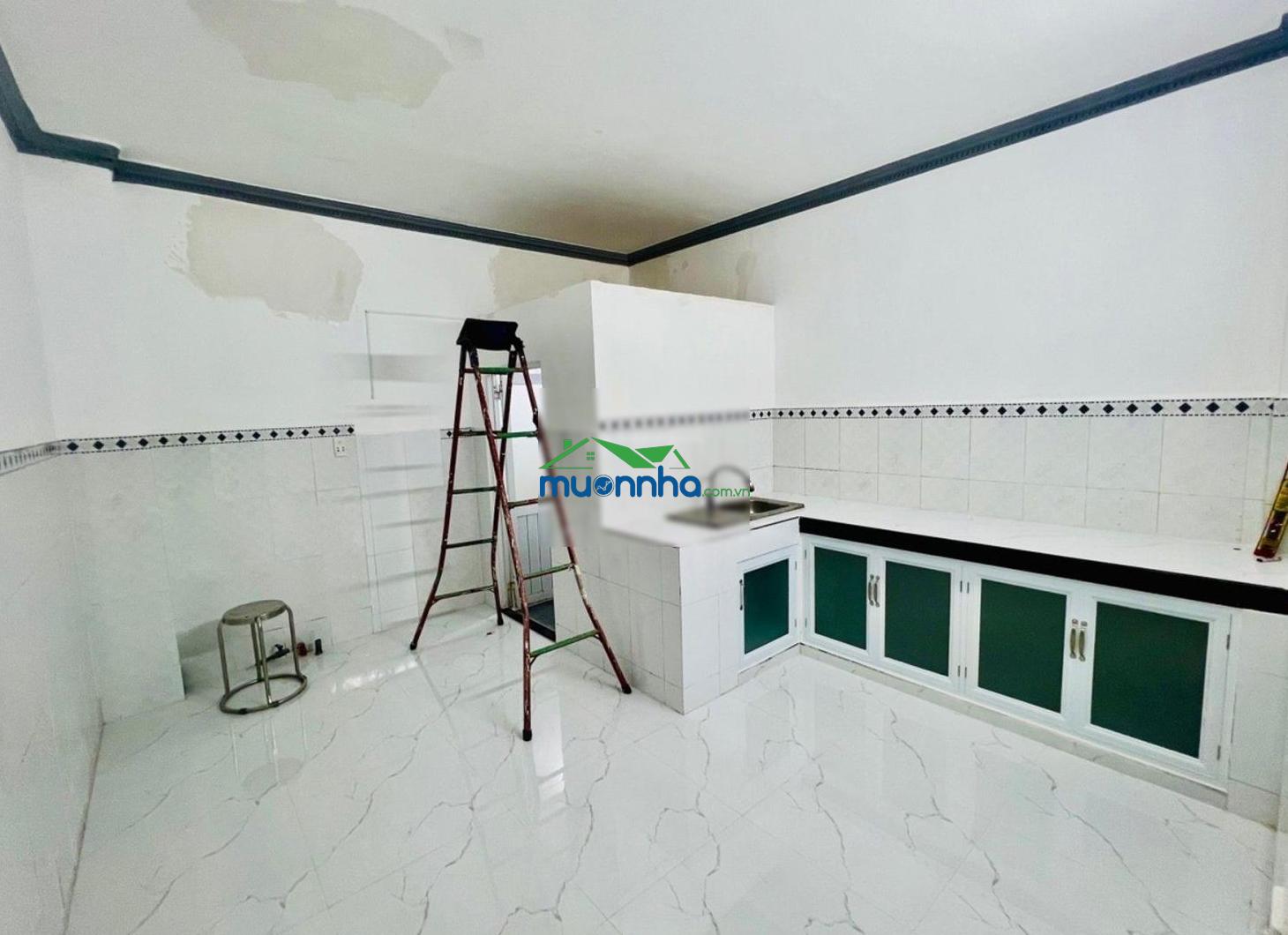 Nhà bán 4 tỷ 45. 4x12m. 2 tầng. 1 sẹc. đường huỳnh tấn phát quận 7. ngay trường ngô quyền - 2