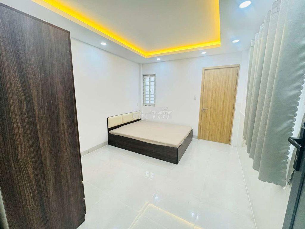 Căn hộ full nội thất, 1pn tách bếp, có ban công riêng - 2